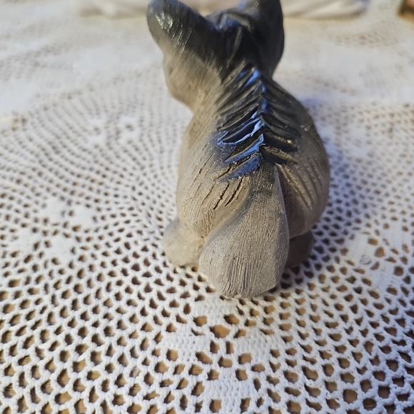 Artesania Rinconada Vintage Retired Wolf/Dog Figurine, Few Chips - Picture 2 of 11